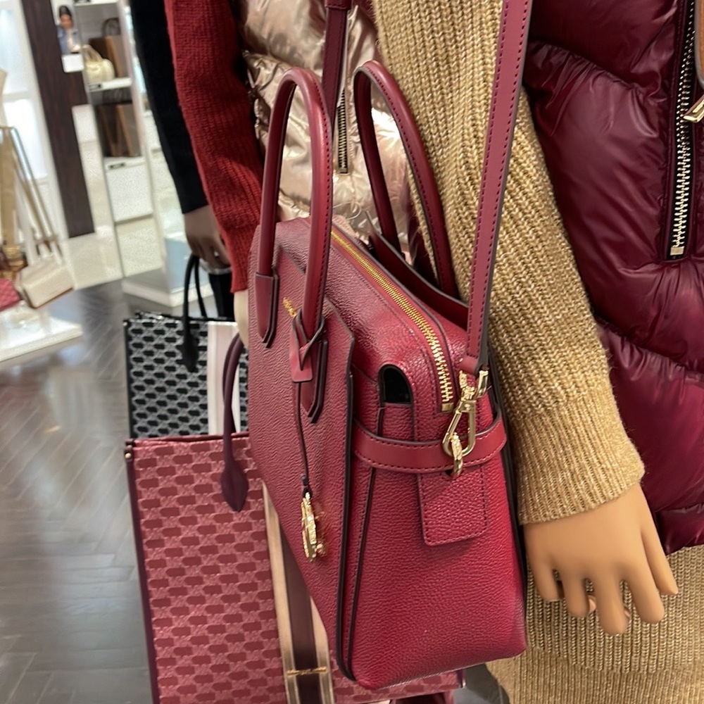 MICHAEL KORS
Mercer Medium Two-Tone Pebbled Leather Belted Satchel
Mulberry - Picture 7 of 16